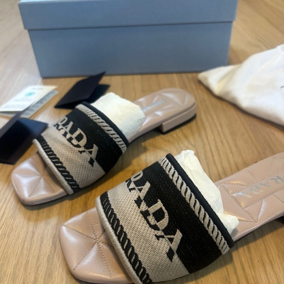 Prada Beige/Black Logo Print Canvas Flat Slides 36.5 - Picture 3 of 8